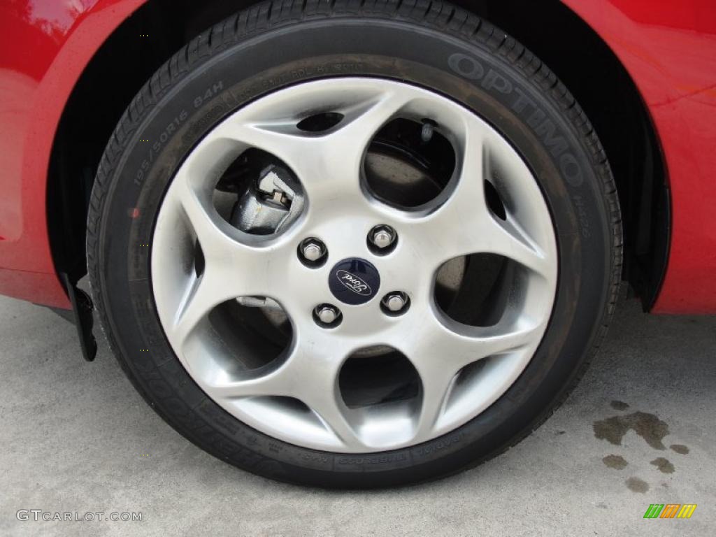 2011 Ford Fiesta SES Hatchback Wheel Photo #38750940