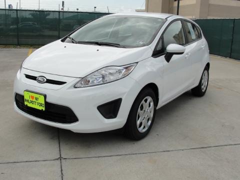 2011 Ford Fiesta SE SFE Hatchback Data, Info and Specs