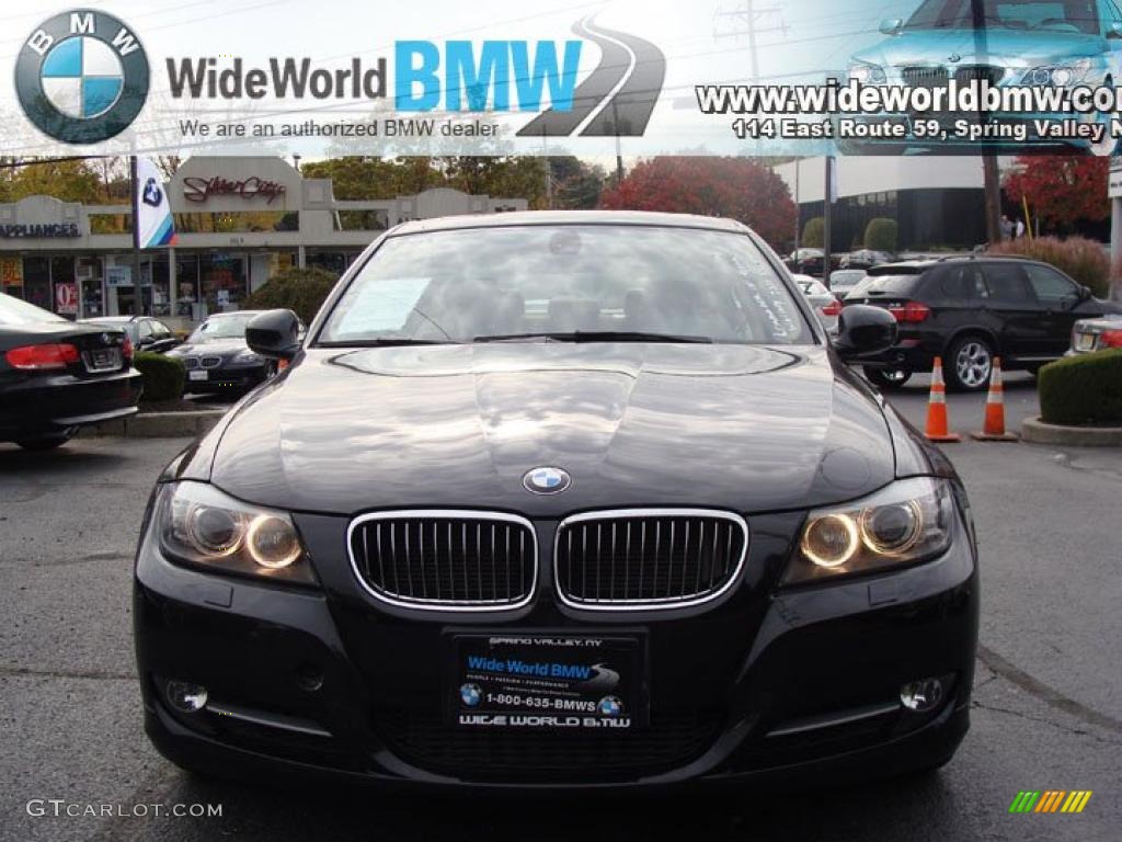 2010 3 Series 335i xDrive Sedan - Jet Black / Beige photo #2