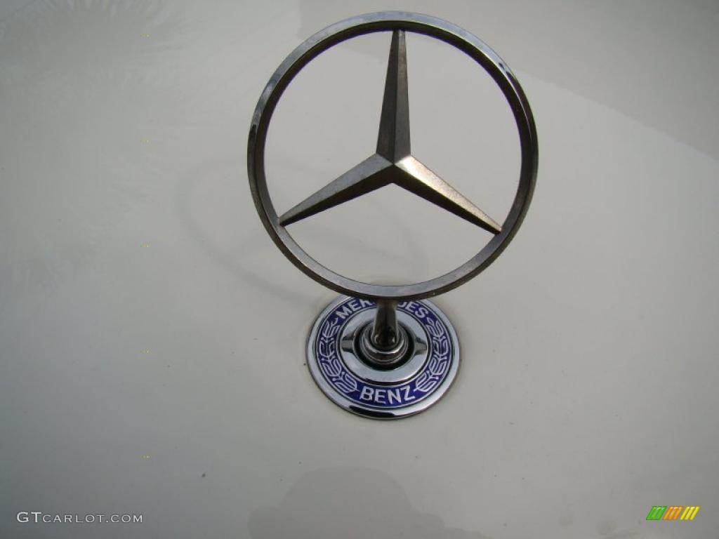 2006 Mercedes-Benz C 230 Sport Marks and Logos Photo #38752560