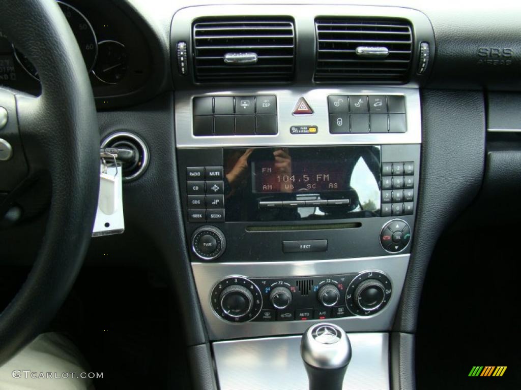2005 Mercedes-Benz C 230 Kompressor Sedan Controls Photo #38753048