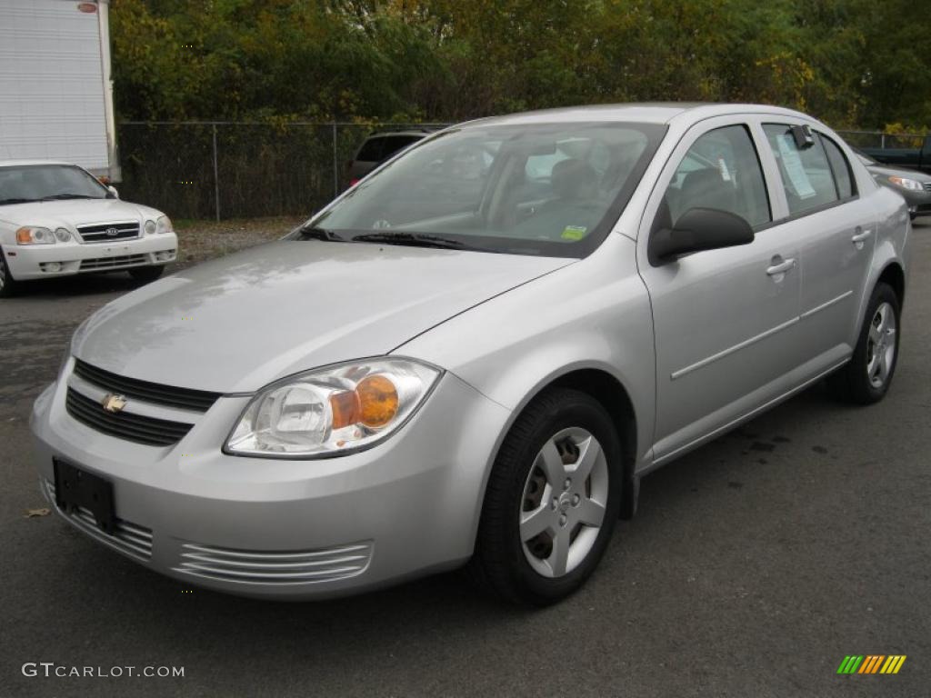 Ultra Silver Metallic 2005 Chevrolet Cobalt Sedan Exterior Photo #38755948