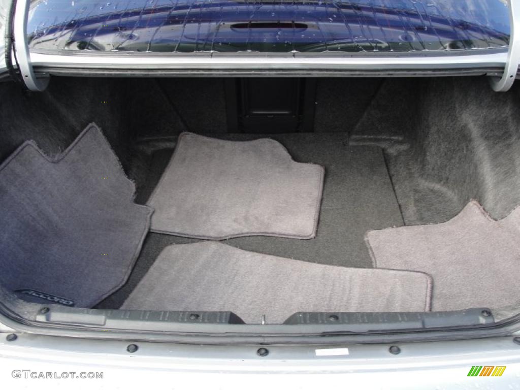 2001 Honda Accord EX Sedan Trunk Photo #38756444