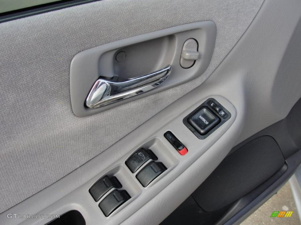 2001 Honda Accord EX Sedan Controls Photo #38756508