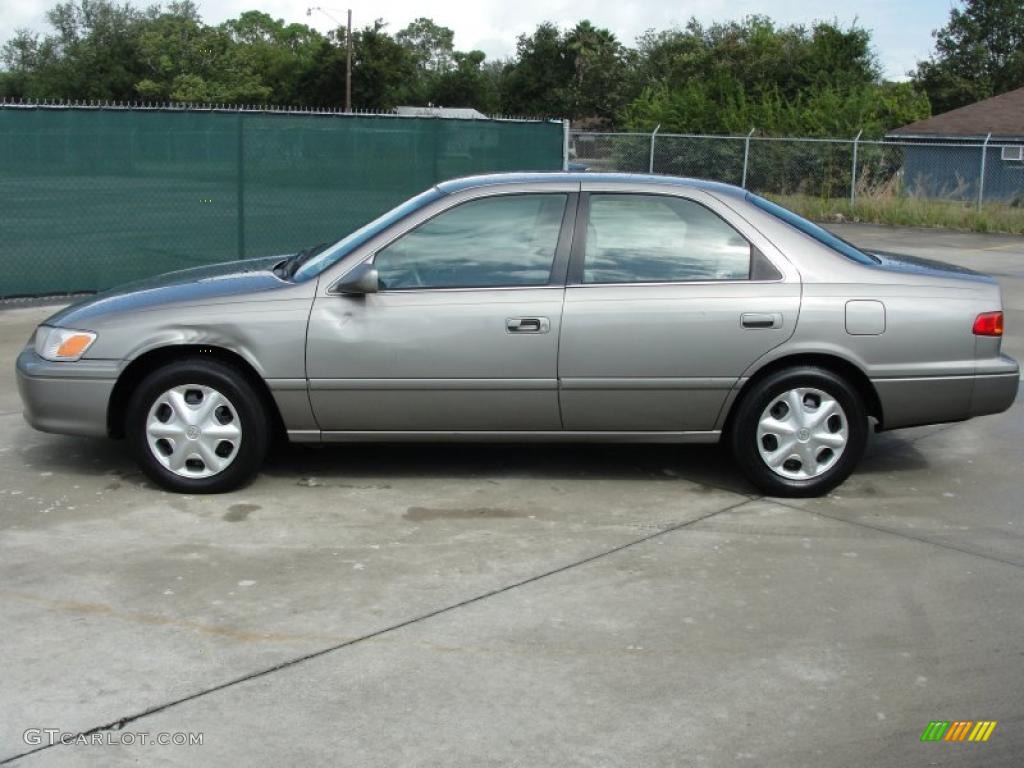2001 Camry LE - Antique Sage Pearl / Gray photo #6