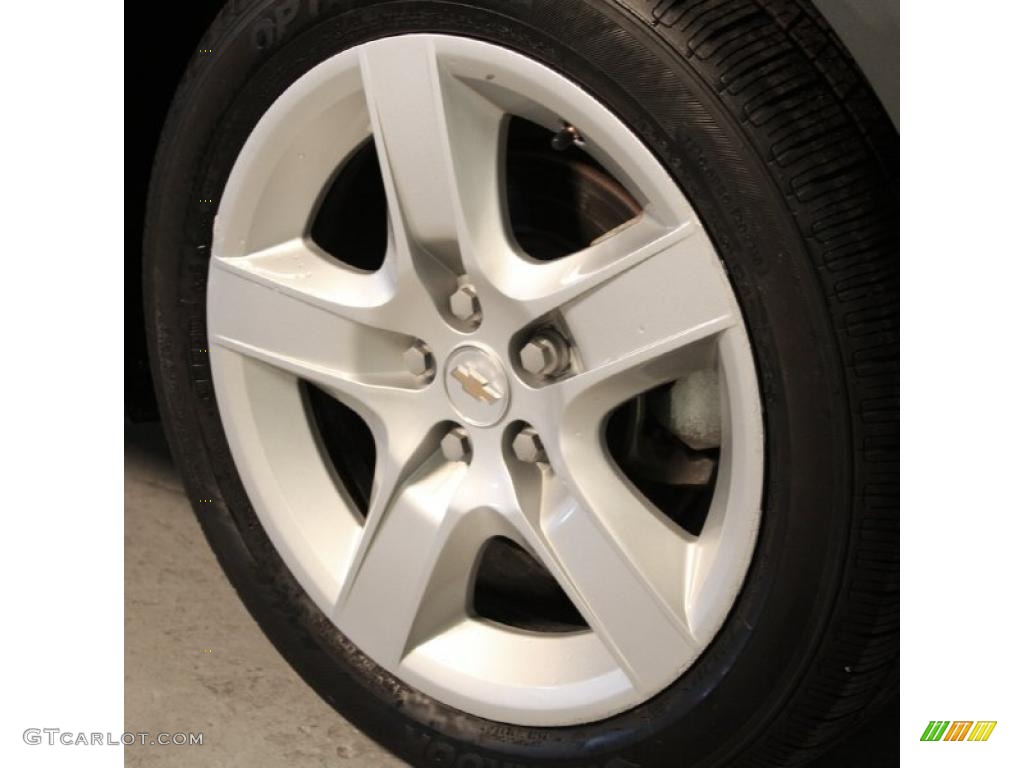2009 Chevrolet Malibu LS Sedan Wheel Photo #38762096