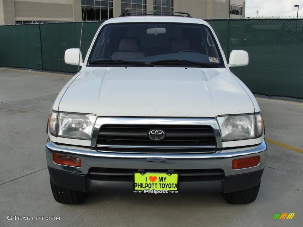 1998 4Runner SR5 - White / Gray photo #8