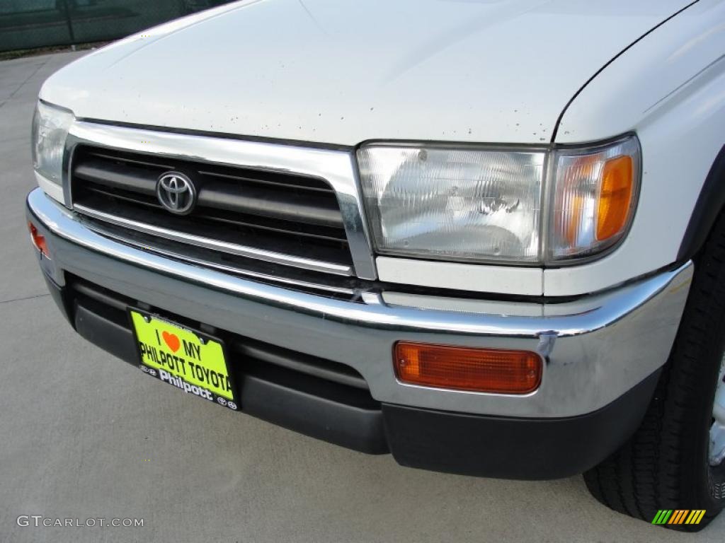 1998 4Runner SR5 - White / Gray photo #11