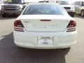 Stone White - Stratus SE Plus Sedan Photo No. 4