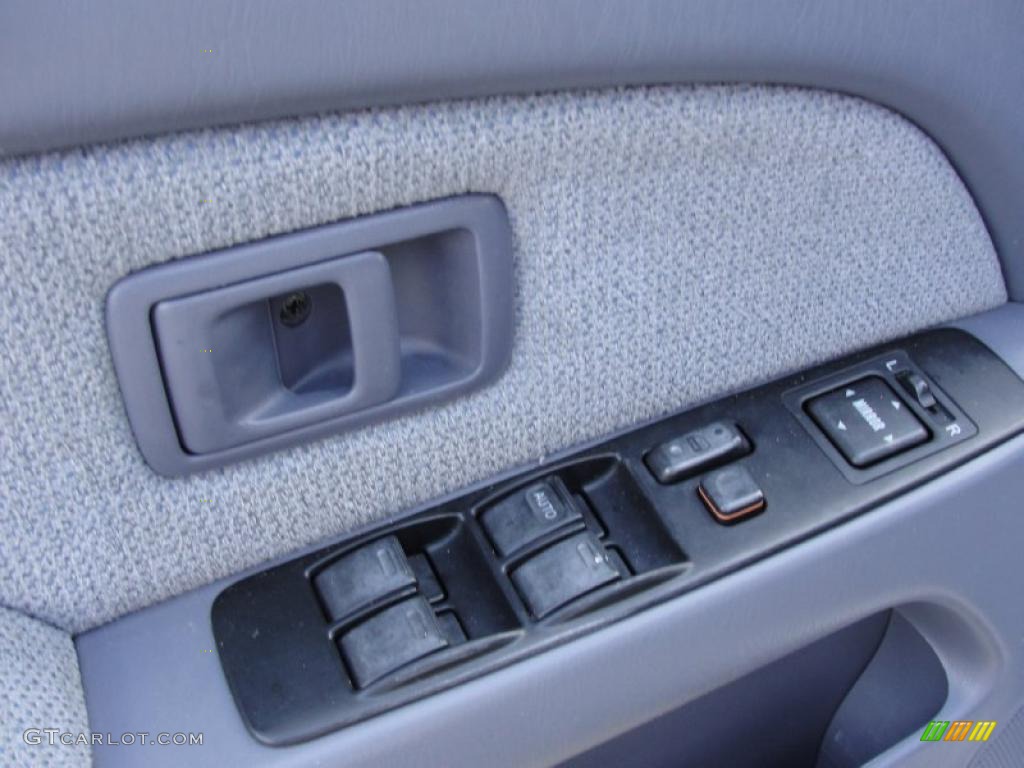 1998 4Runner SR5 - White / Gray photo #32