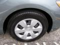 Aloe Green Metallic - Camry LE Photo No. 15