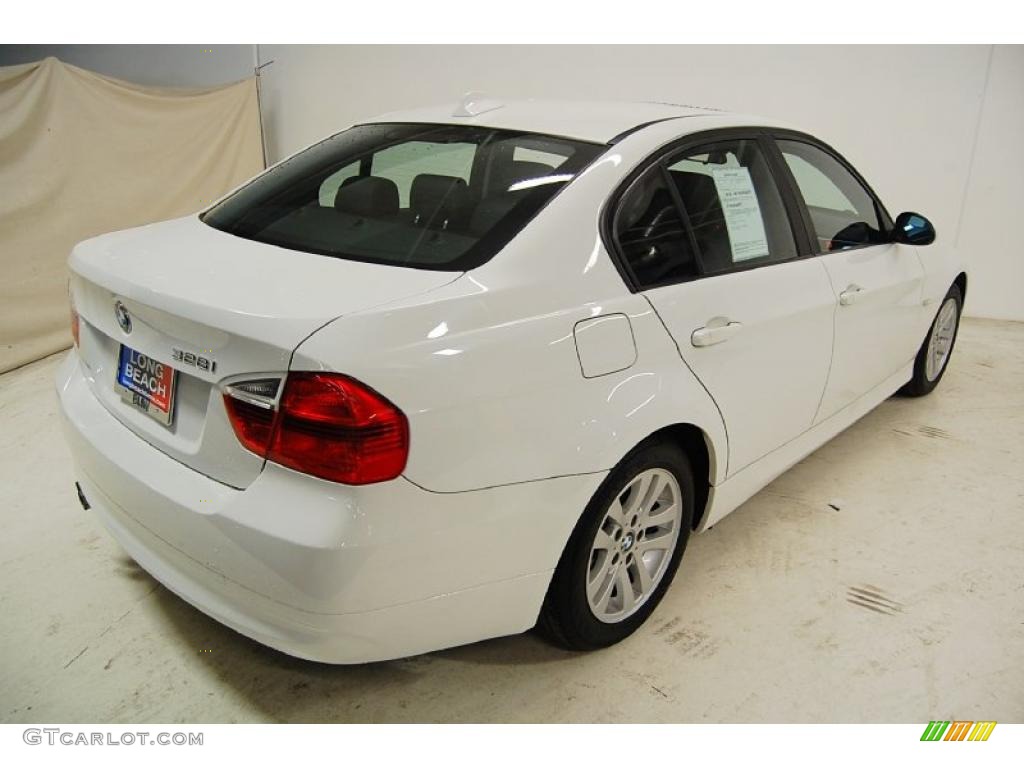 2007 3 Series 328i Sedan - Alpine White / Black photo #6