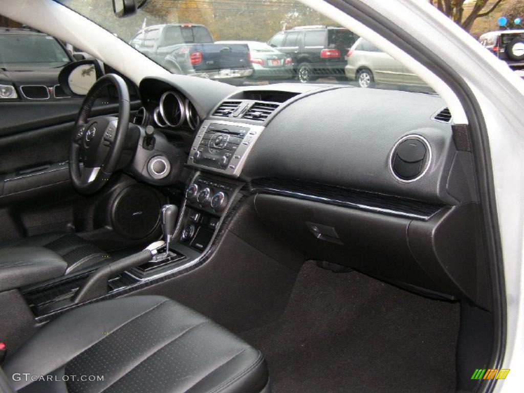 2009 Mazda MAZDA6 s Grand Touring Black Dashboard Photo #38766883