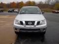 2011 Radiant Silver Metallic Nissan Frontier SV V6 King Cab 4x4  photo #4