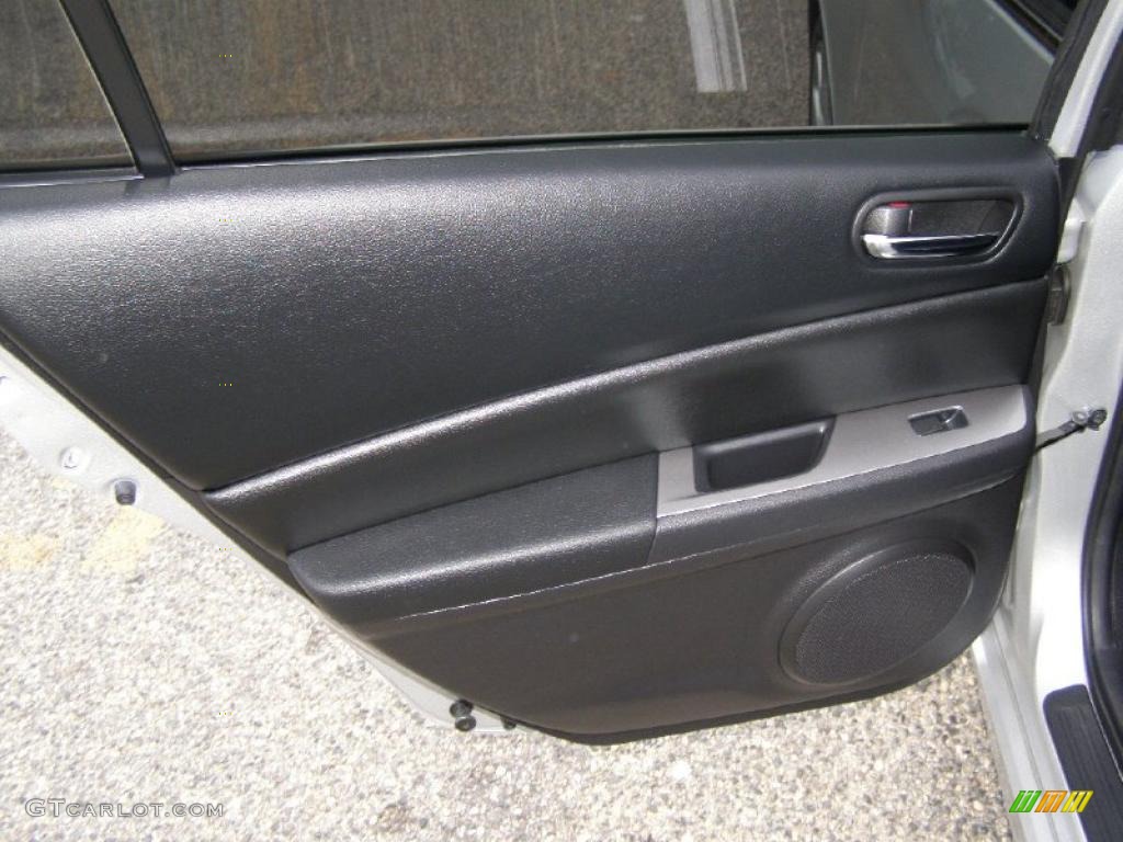 2009 Mazda MAZDA6 s Grand Touring Black Door Panel Photo #38767091
