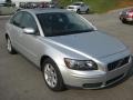 Electric Silver Metallic - S40 2.4i Photo No. 4