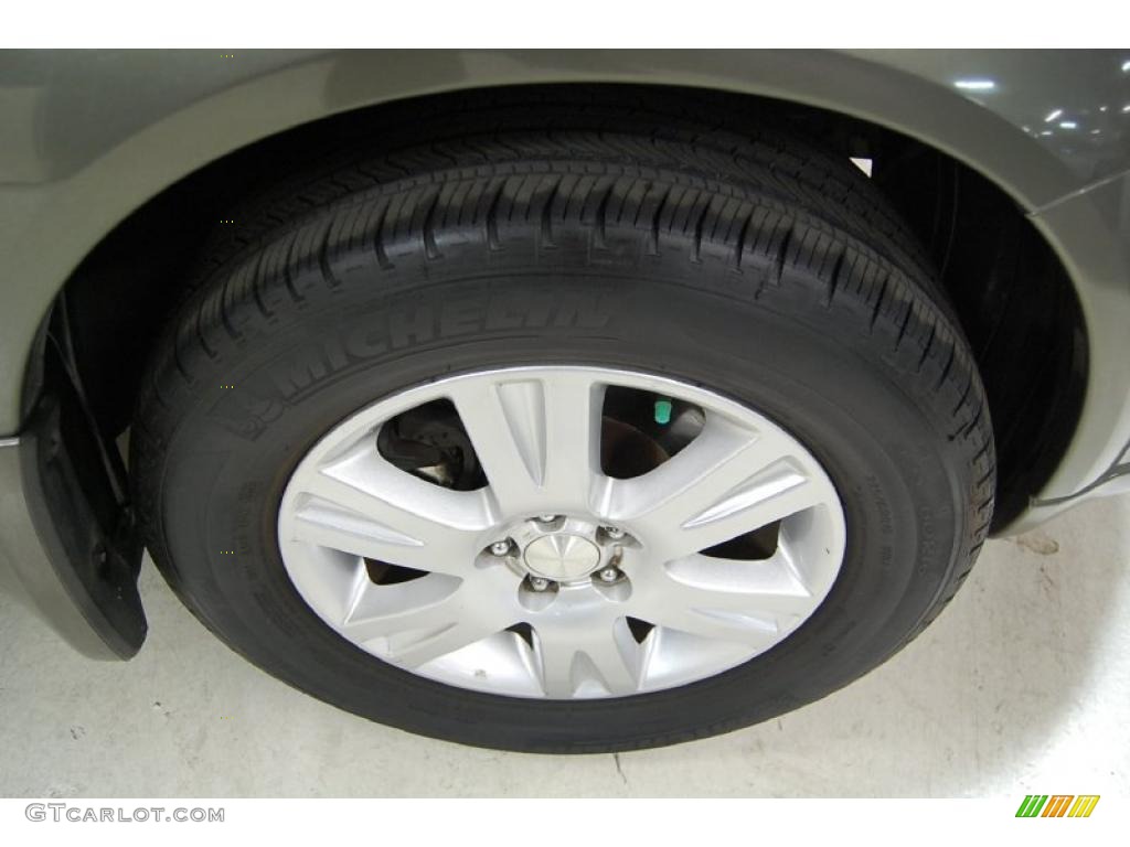 2005 Subaru Outback 2.5i Wagon Wheel Photo #38767295