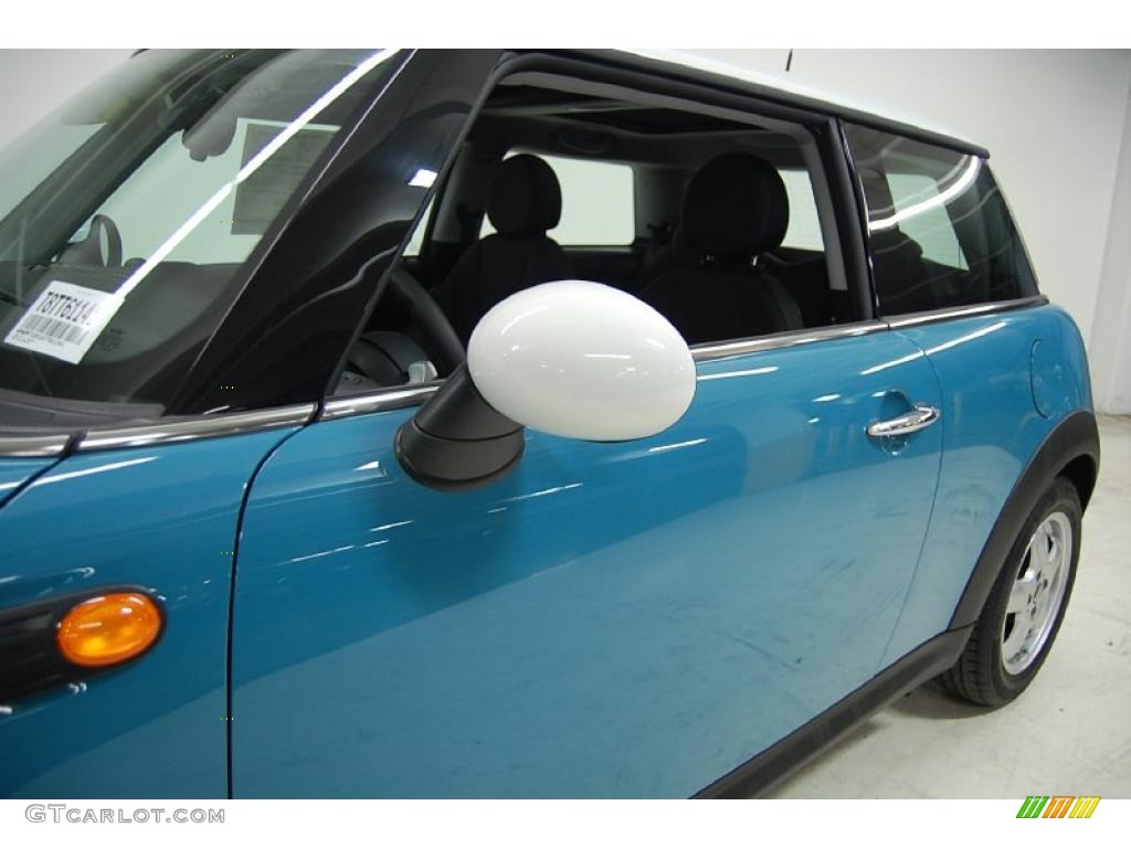 2008 Cooper Hardtop - Oxygen Blue / Grey/Black photo #13