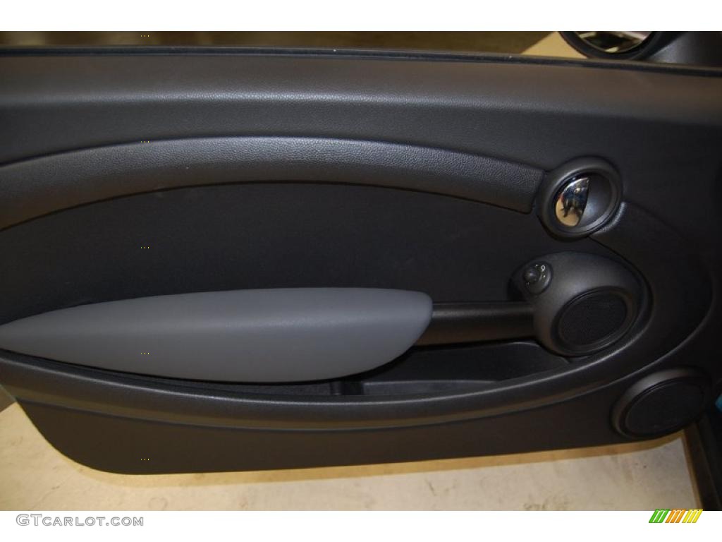 2008 Cooper Hardtop - Oxygen Blue / Grey/Black photo #22