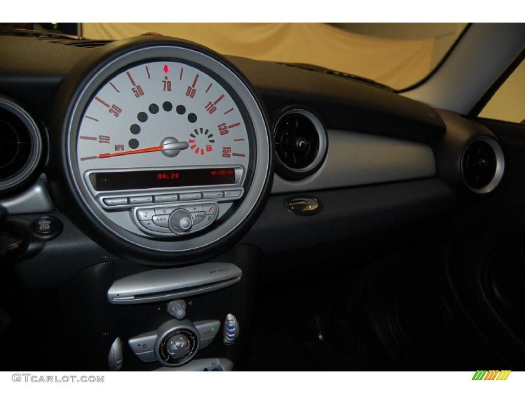 2008 Cooper Hardtop - Oxygen Blue / Grey/Black photo #30