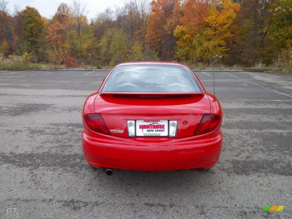 2004 Sunfire Coupe - Victory Red / Graphite photo #10
