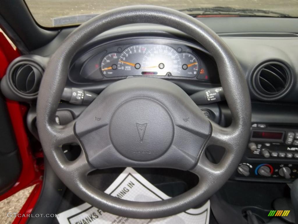 2004 Pontiac Sunfire Coupe Graphite Steering Wheel Photo #38770830