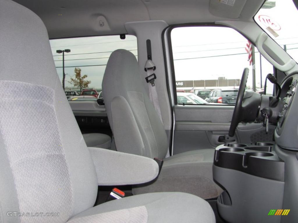 Medium Flint Grey Interior 2006 Ford E Series Van E350 XLT 15 Passenger Photo #38771850