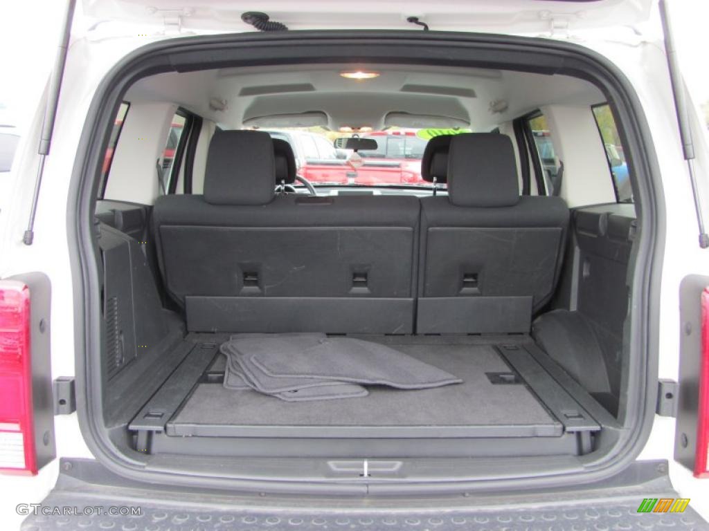 2010 Dodge Nitro SE 4x4 Trunk Photo #38772390