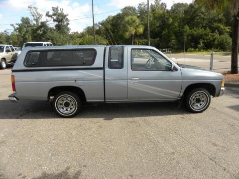 1993 Nissan Hardbody Truck Extended Cab Data, Info and Specs