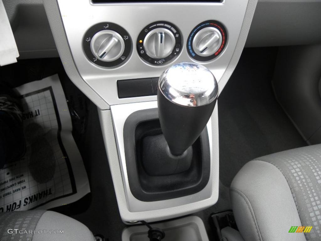 2007 Dodge Caliber SXT 5 Speed Manual Transmission Photo #38775803