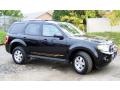 Black - Escape Limited V6 4WD Photo No. 3