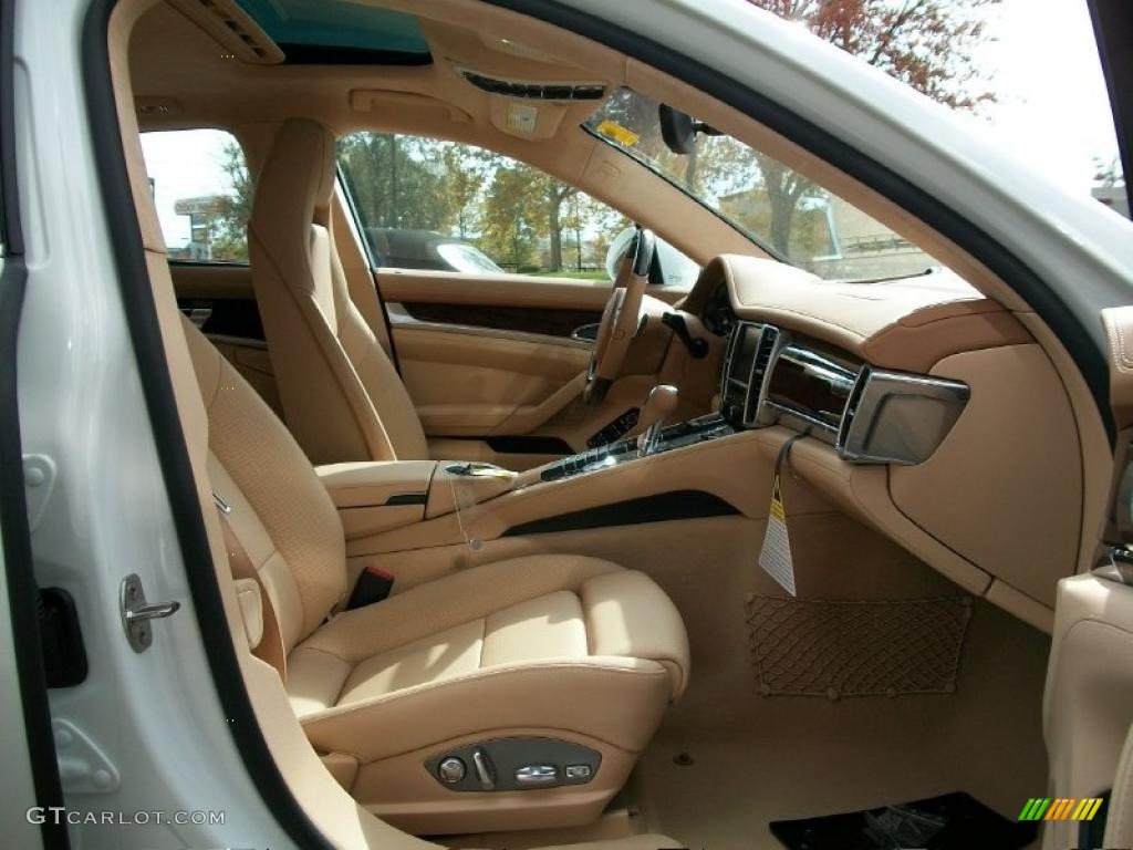 Luxor Beige Interior 2011 Porsche Panamera Turbo Photo #38779000