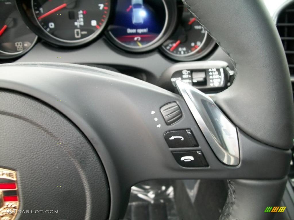 2011 Cayenne  - Classic Silver Metallic / Black photo #16