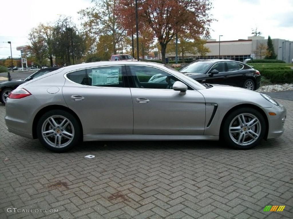 2011 Panamera 4S - Platinum Silver Metallic / Platinum Grey photo #4