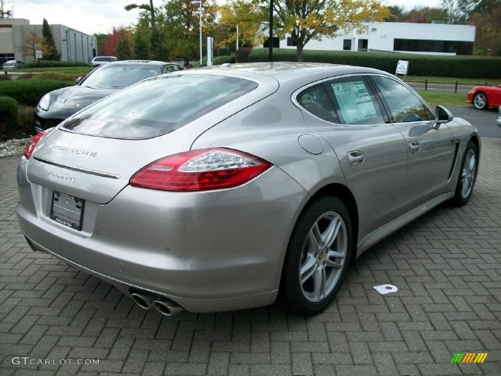 2011 Panamera 4S - Platinum Silver Metallic / Platinum Grey photo #5