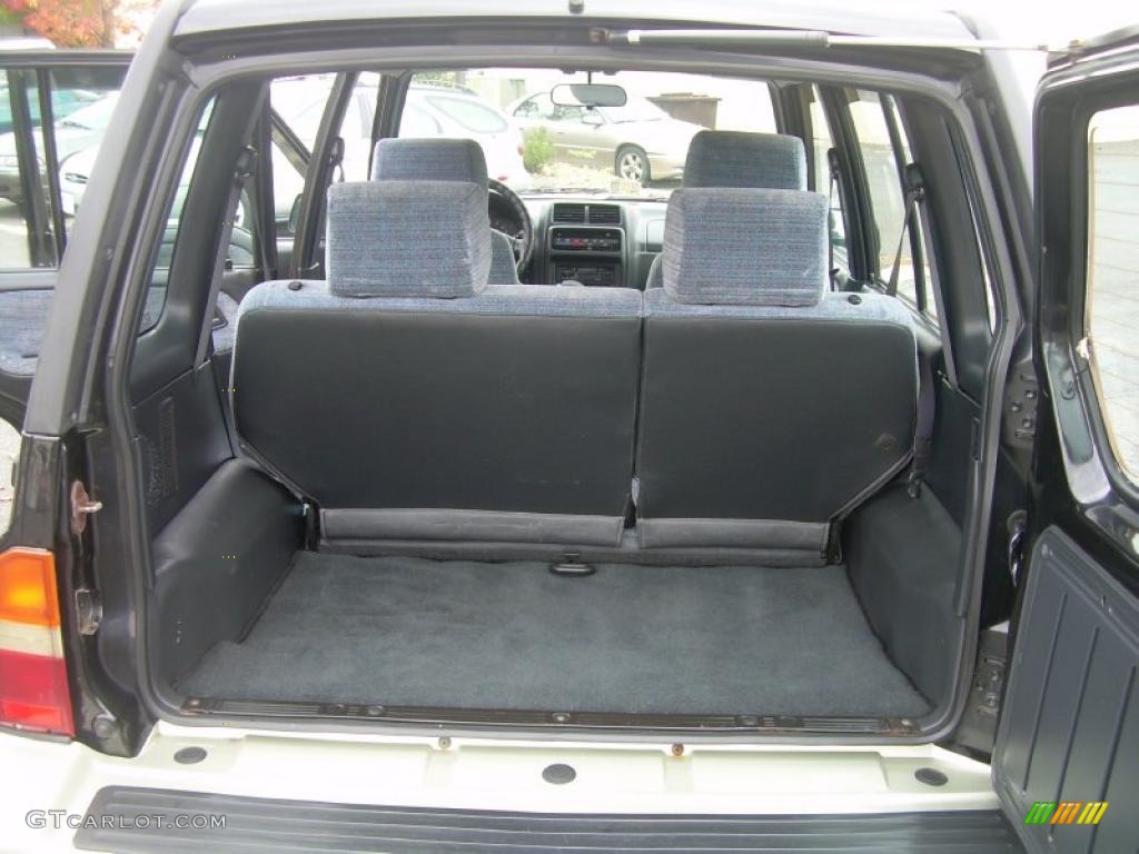1997 Suzuki Sidekick Sport JLX 4 Door 4x4 Trunk Photos