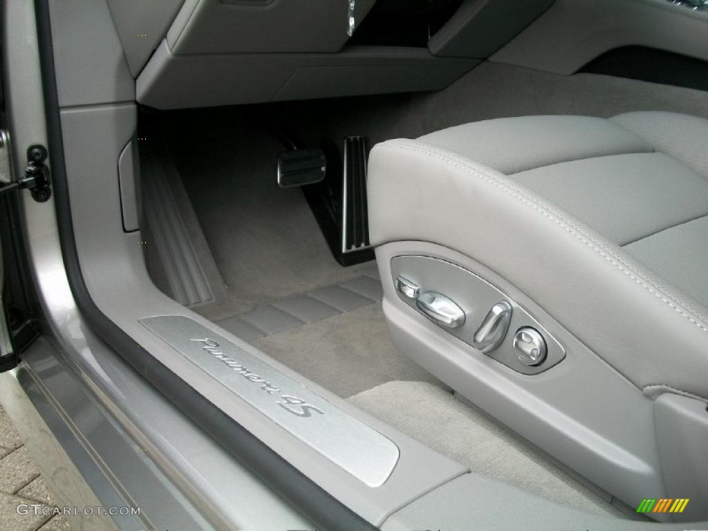 2011 Panamera 4S - Platinum Silver Metallic / Platinum Grey photo #12