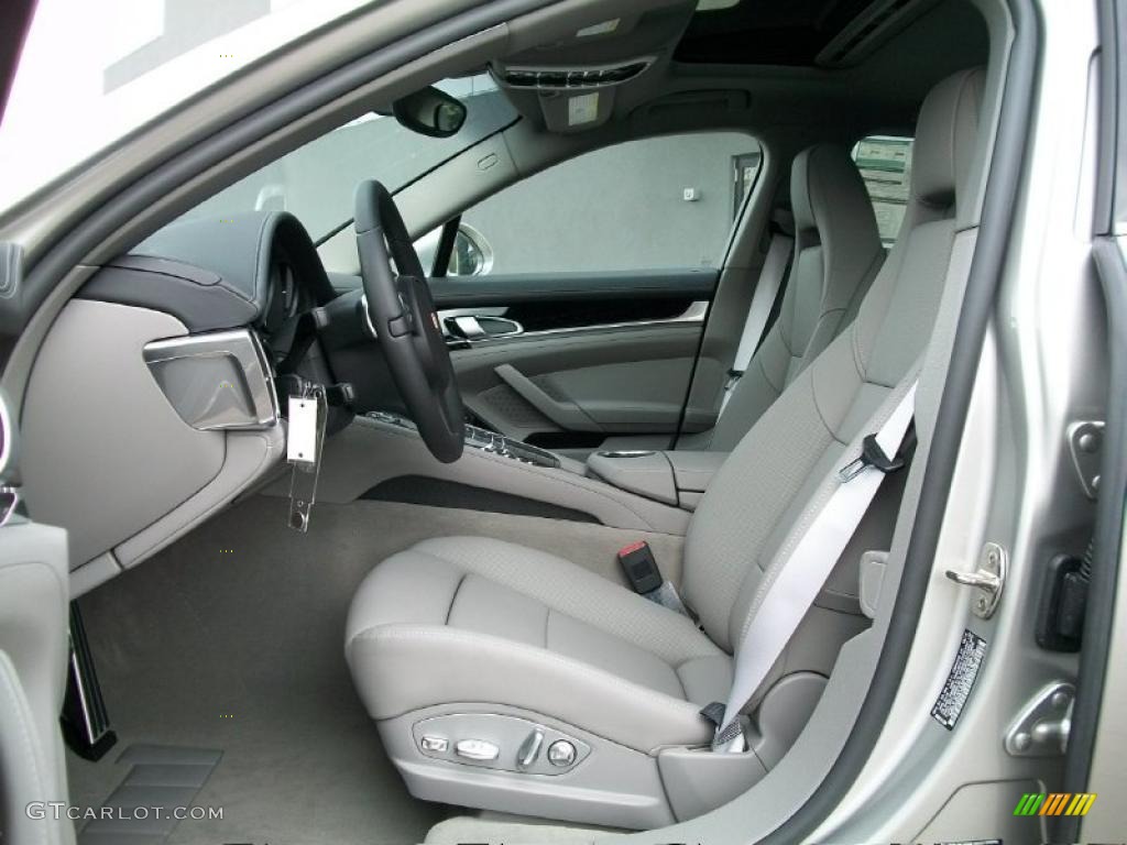 Platinum Grey Interior 2011 Porsche Panamera 4S Photo #38779948