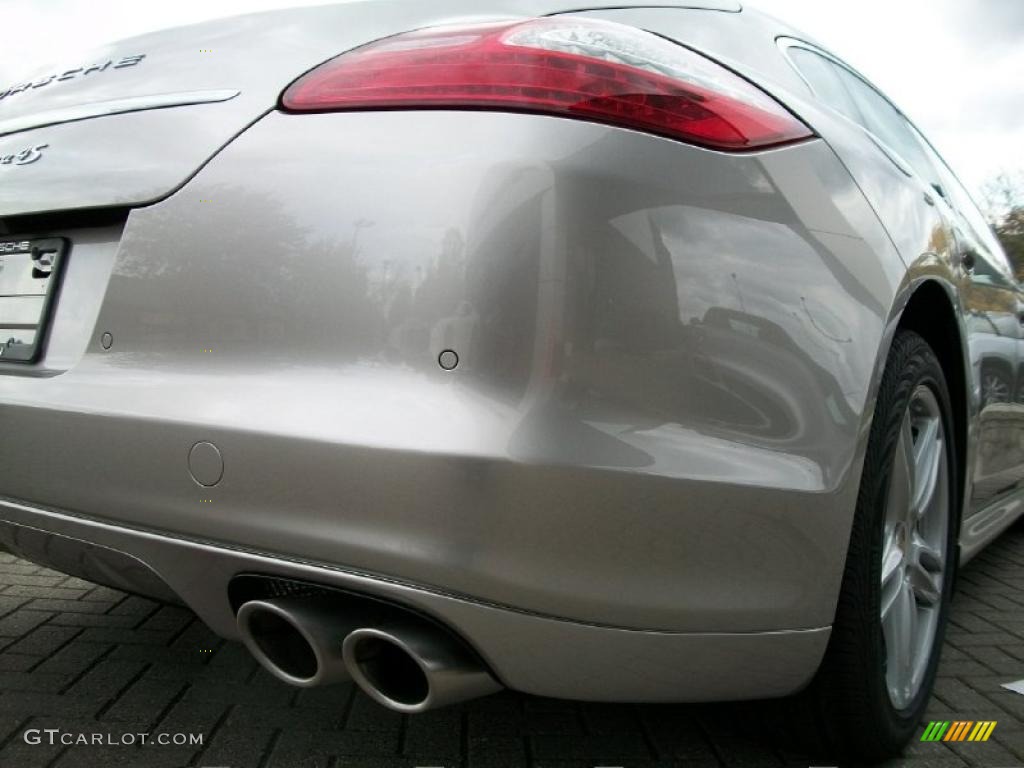 2011 Panamera 4S - Platinum Silver Metallic / Platinum Grey photo #23
