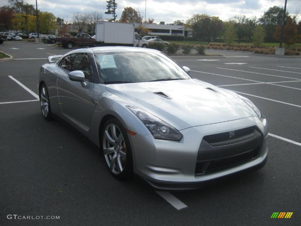 Super Silver Metallic 2009 Nissan GT-R Premium Exterior Photo #38781769