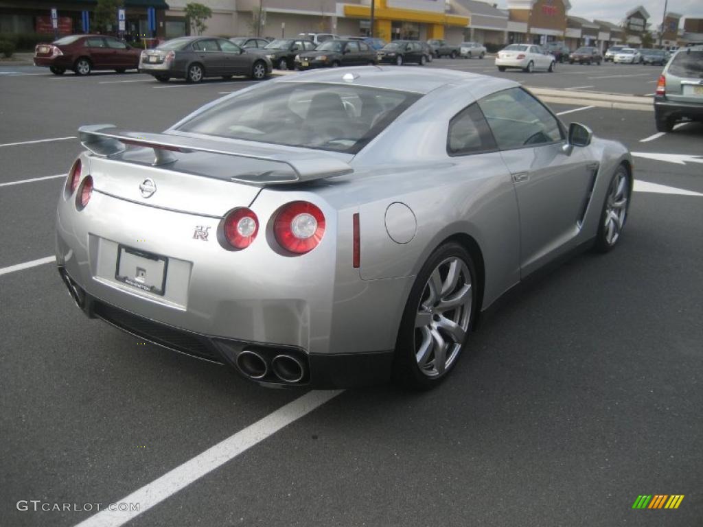 Super Silver Metallic 2009 Nissan GT-R Premium Exterior Photo #38781777