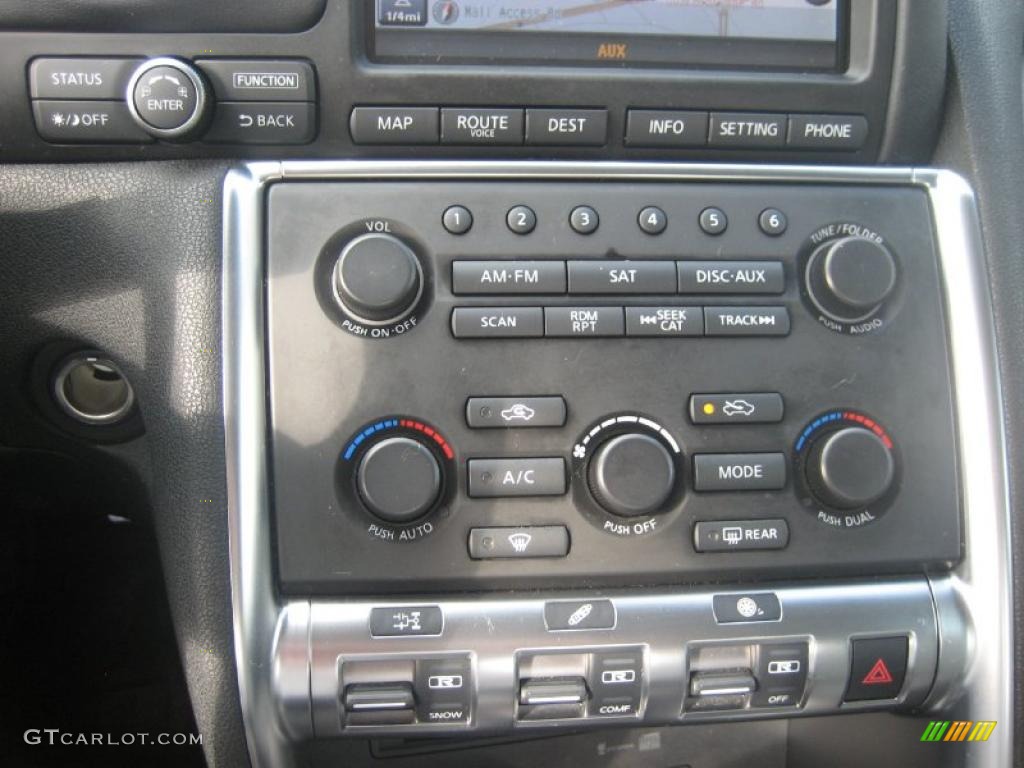 2009 Nissan GT-R Premium Controls Photo #38781933