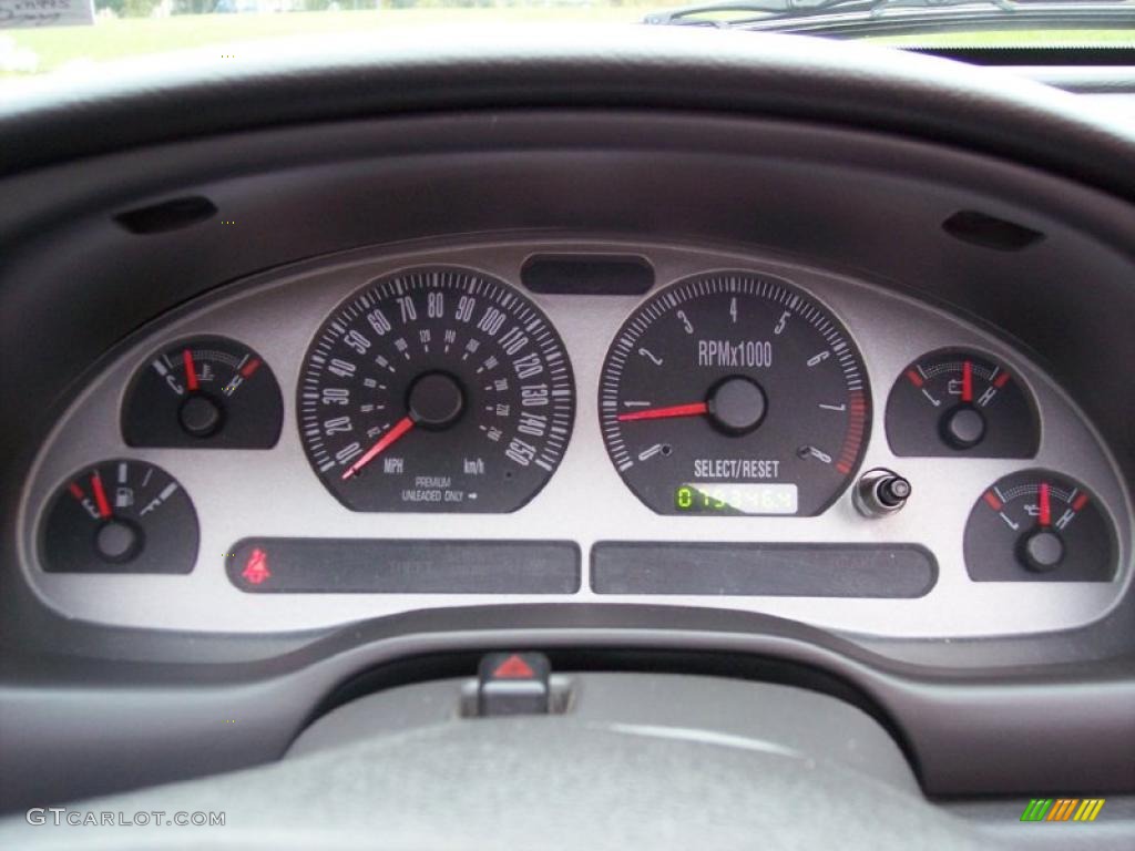 2001 Ford Mustang GT Convertible Gauges Photo #38782125