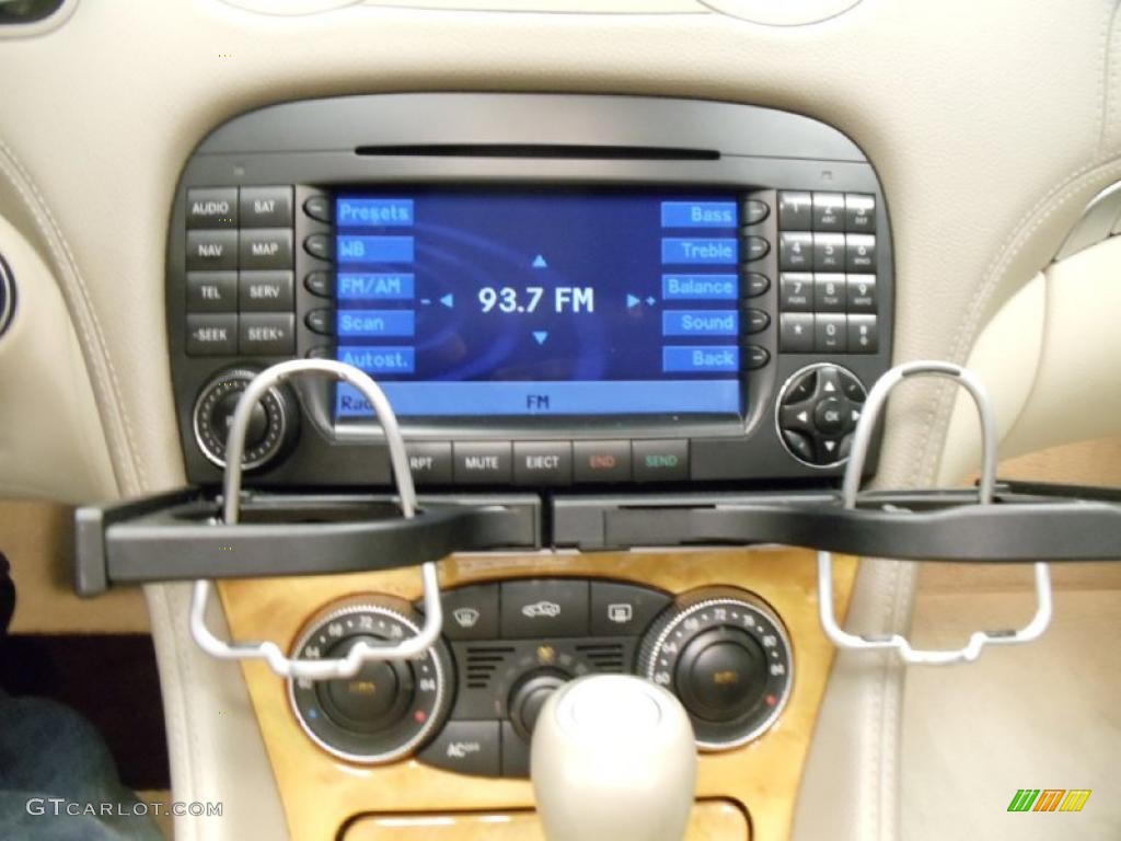 2005 Mercedes-Benz SL 500 Roadster Controls Photo #38782289