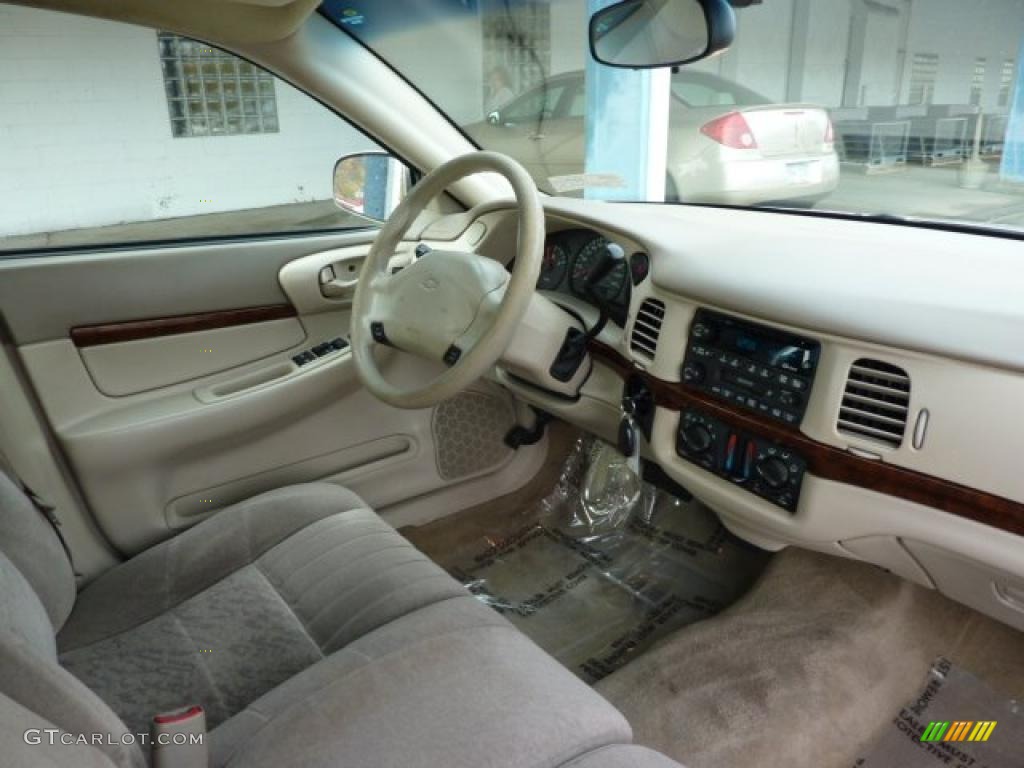 2002 Chevrolet Impala Standard Impala Model Neutral Dashboard Photo #38784529