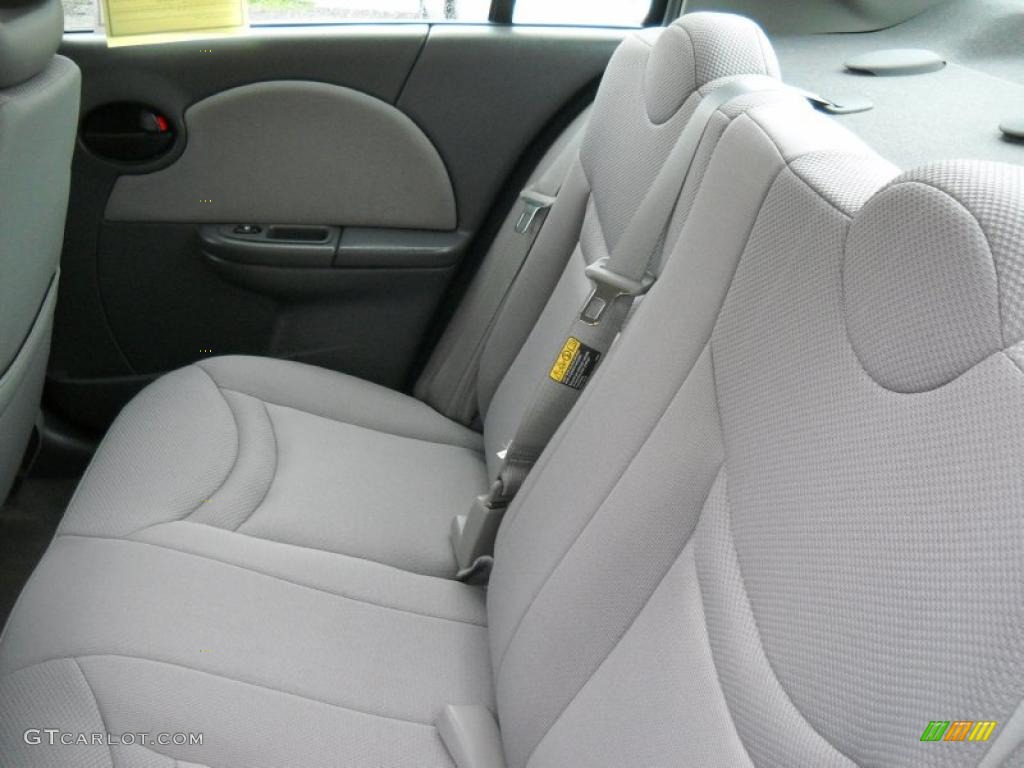 Grey Interior 2004 Saturn ION 2 Sedan Photo #38784897
