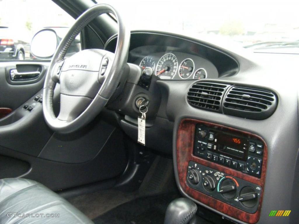 2000 Chrysler Cirrus LXi Controls Photo #38785037