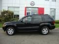 Black - Grand Cherokee Laredo 4x4 Photo No. 2