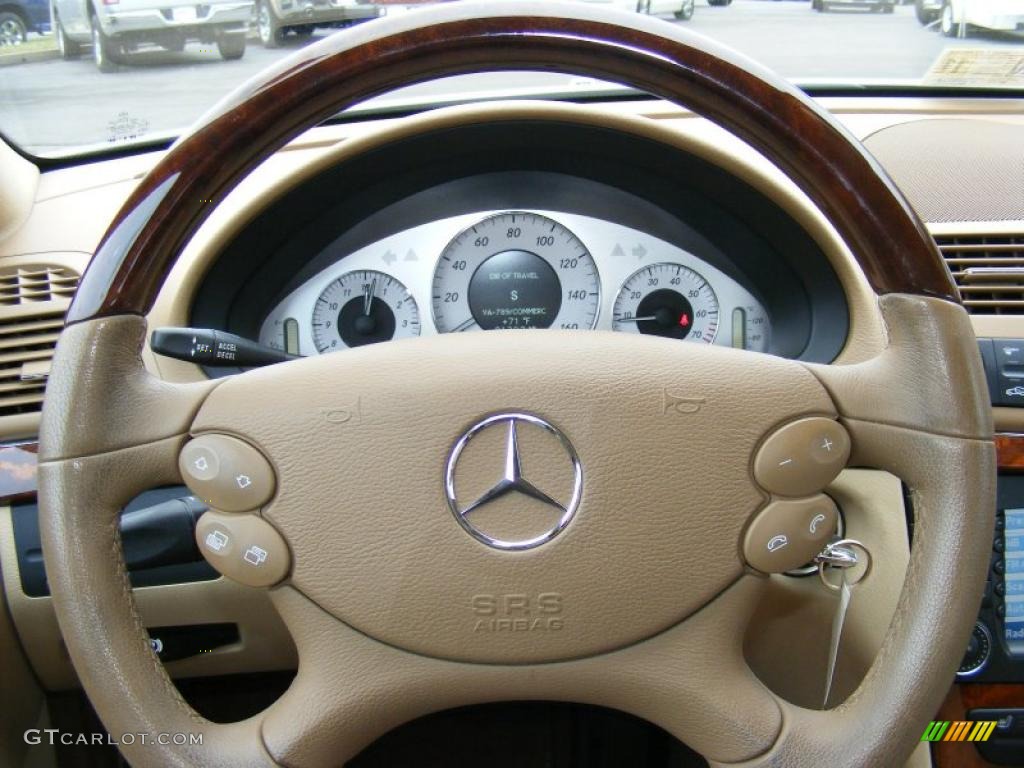 2008 Mercedes-Benz E 350 4Matic Sedan Cashmere Steering Wheel Photo #38786106