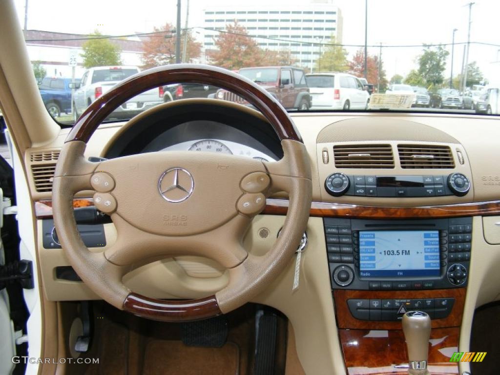 2008 Mercedes-Benz E 350 4Matic Sedan Cashmere Dashboard Photo #38786145
